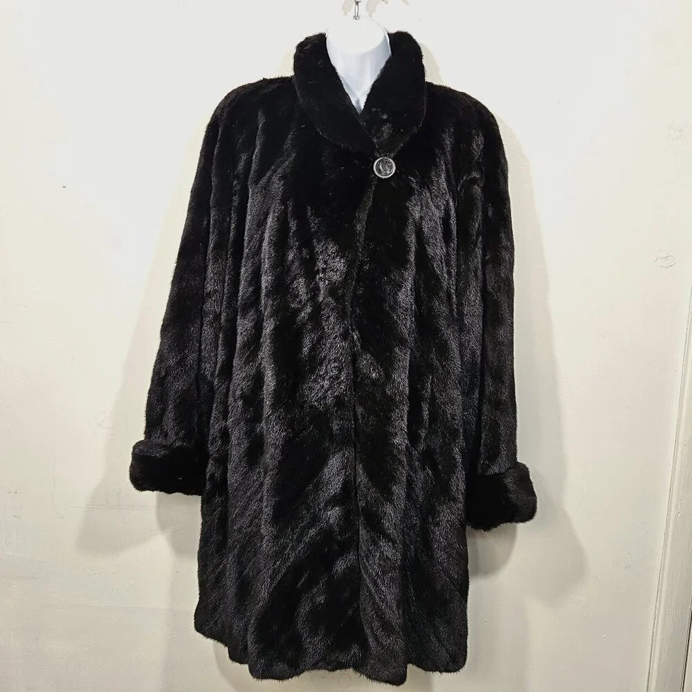 BLACKGLAMA Dark Ranch Mink Fur Coat‎ - Size 12 - Perfect Condition with Hood